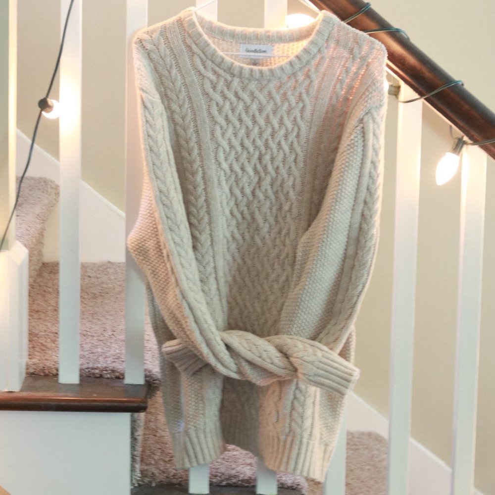 Mens Cable Knit Sweater (L)